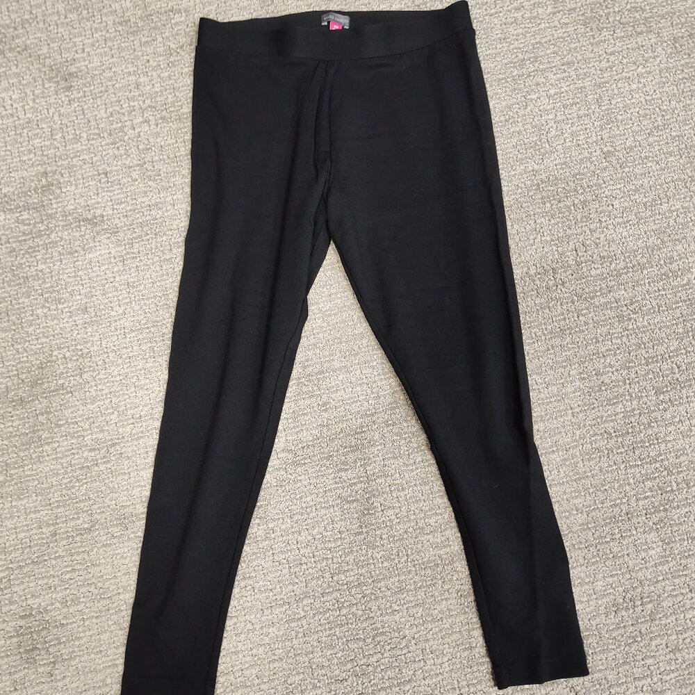 Women's Vince Camuto Black Leggings - Size Petite Medium - Excellent condition